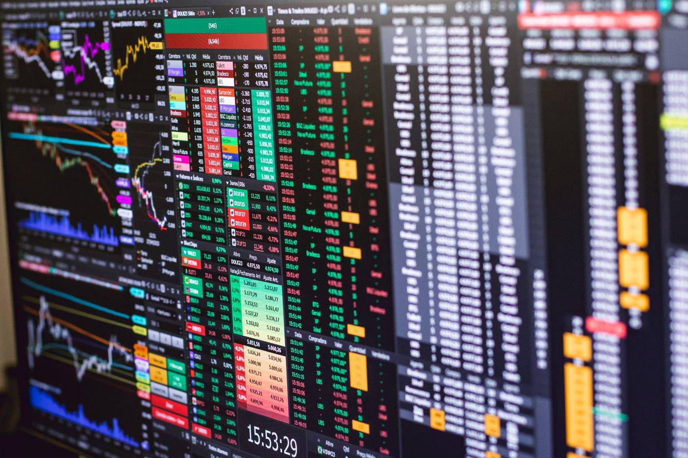 Nasdaq technology stocks trading floor