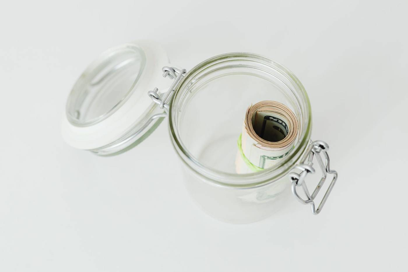 Retirement savings jar